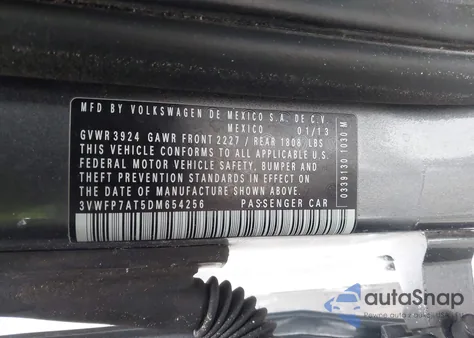 2013 Volkswagen Beetle 2.5L Entry from USA, damaged, VIN 3VWFP7AT5DM654256